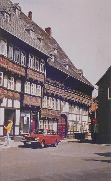 Zustand um 1976 mit altem Dach Zustand um 1976 mit altem Dach